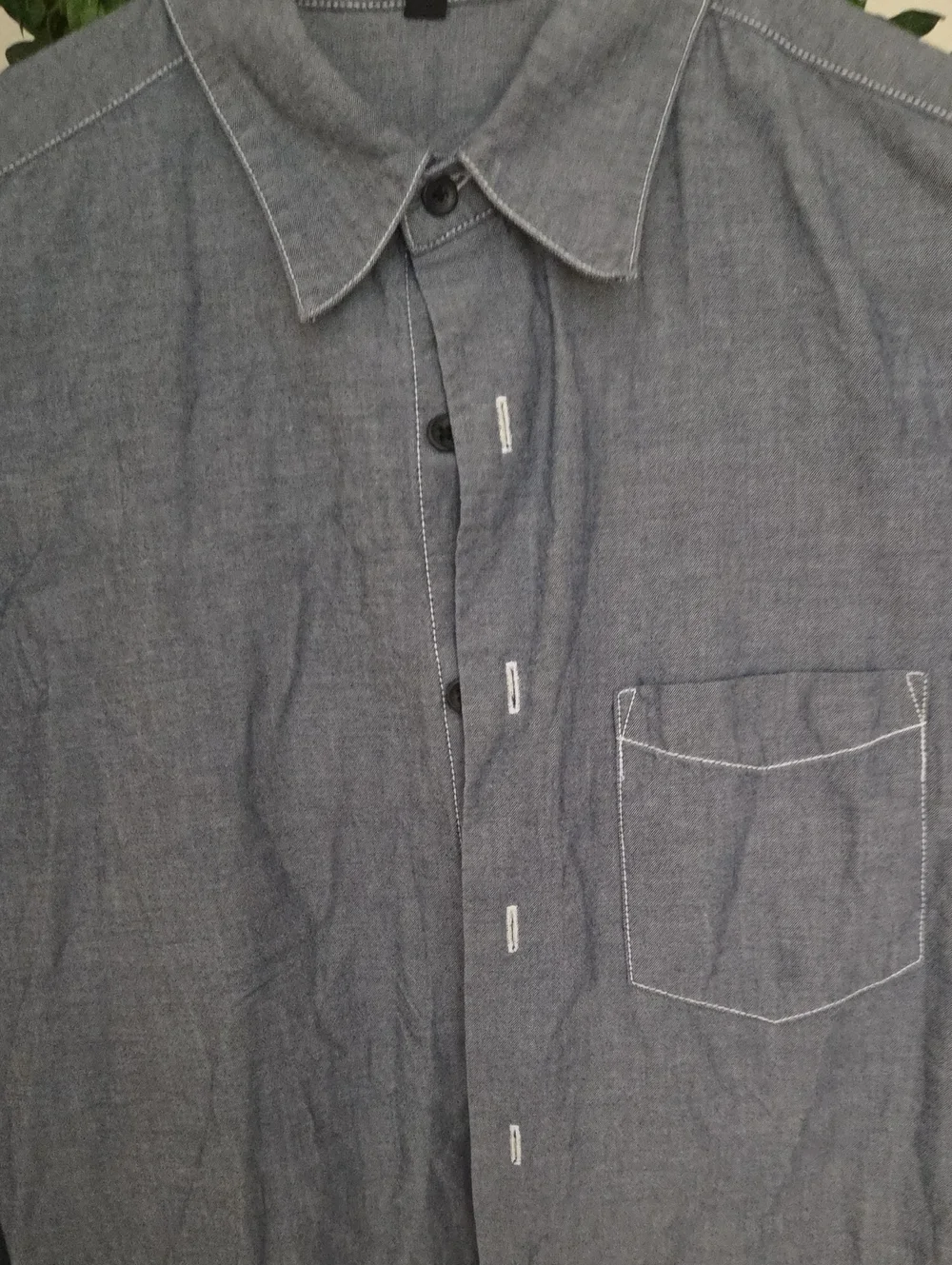 Men's Long-Sleeve Gap Chambray Button-Up Shirt - Blue